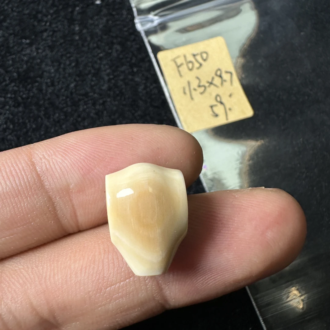 F650猛犸象牙对孔11.3*9.7mm鲨鱼背三通冰料果冻料
