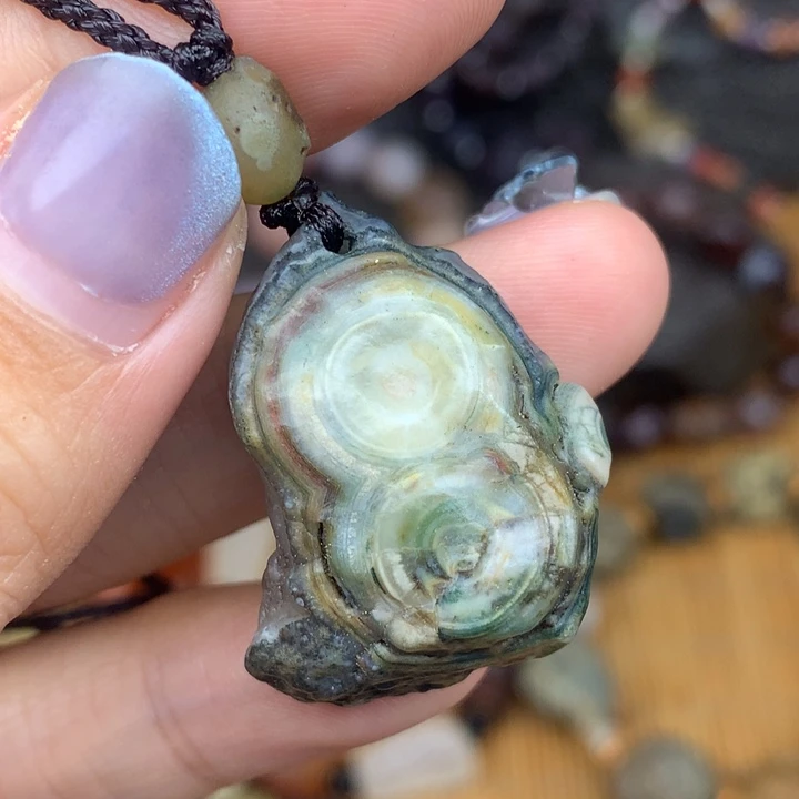 玛瑙/玉髓未镶嵌珠宝半成品