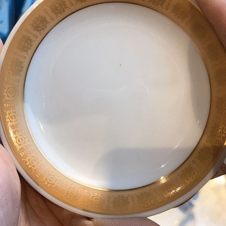 瓷片哈哈哈哈哈哈哈嗨