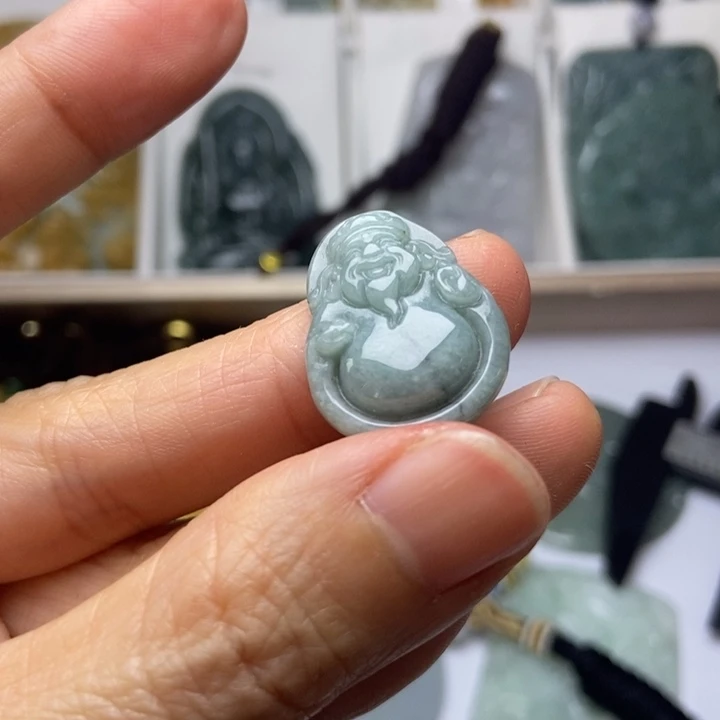 翡翠未镶嵌挂件翡翠