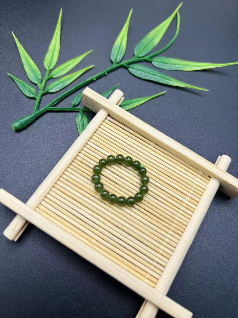 天然和田玉碧玉圆珠戒圈卡4颜色微差拍一发一微黑点