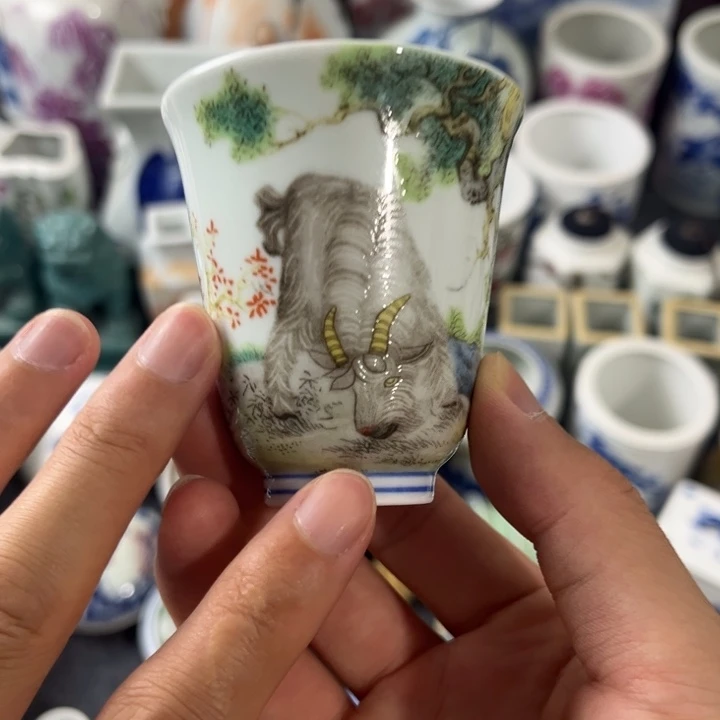摆件景德镇陶瓷杯子
