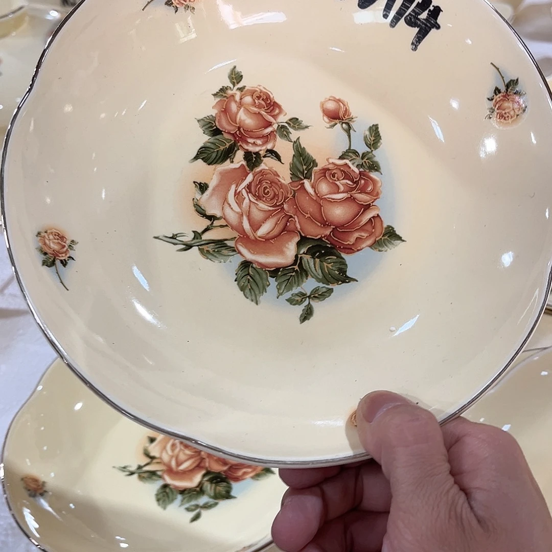 高端陶瓷…………………………14