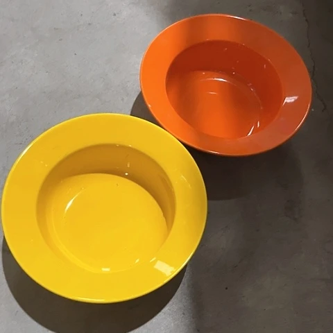 微瑕，口径13高度7黄，橙