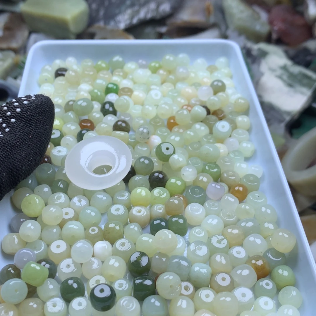 和田玉未镶嵌边角料W***L