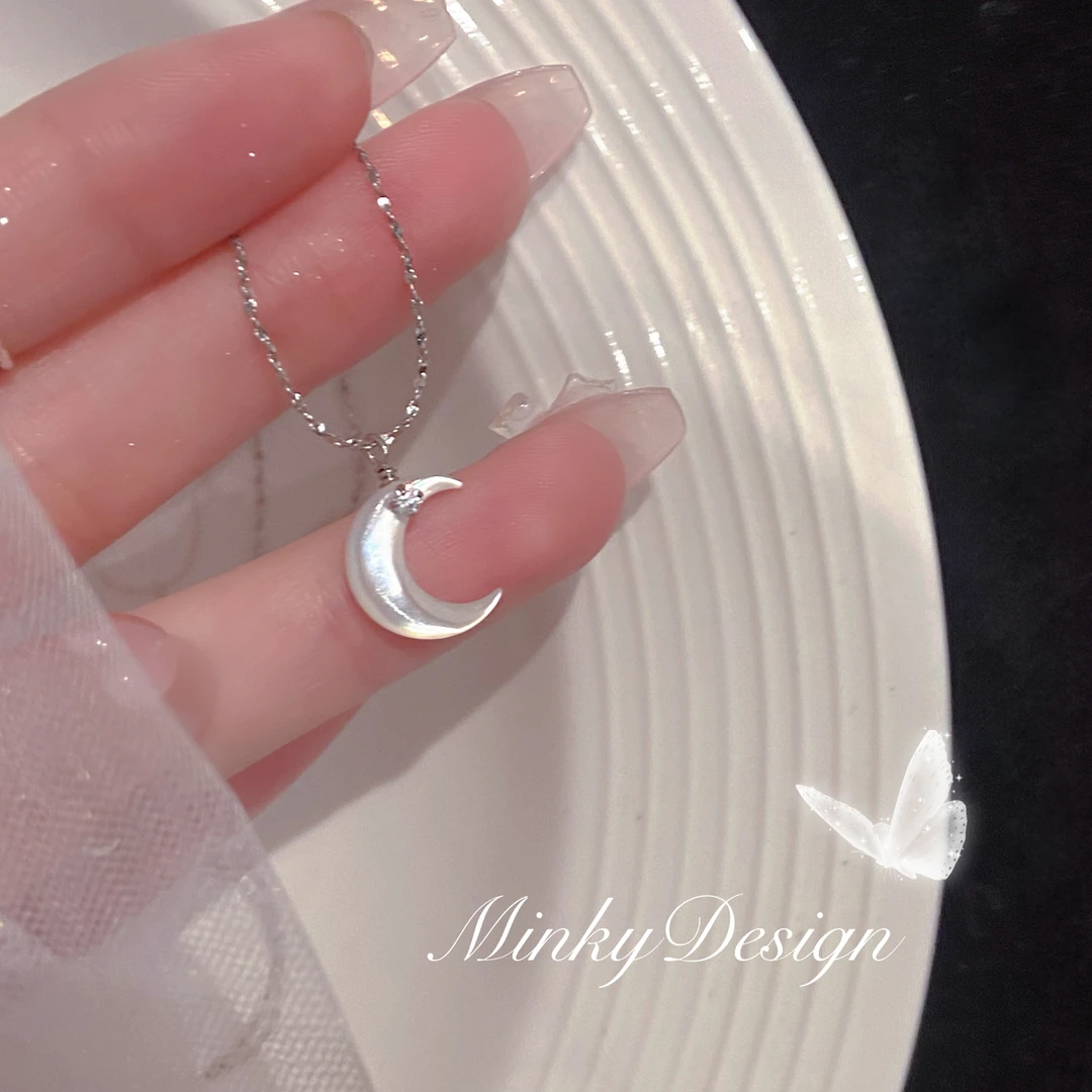 钨金铅玻璃项链 「月亮湖」月亮吊坠925项链锁骨链轻奢链轻奢