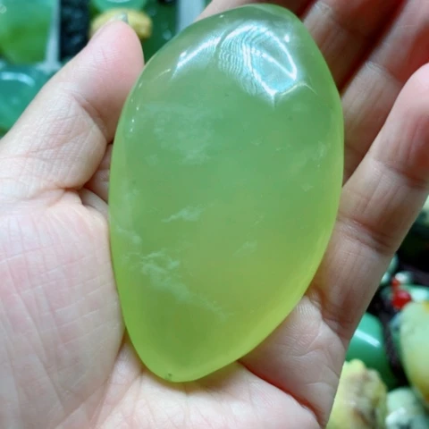 蛇纹石玉未镶嵌手把件