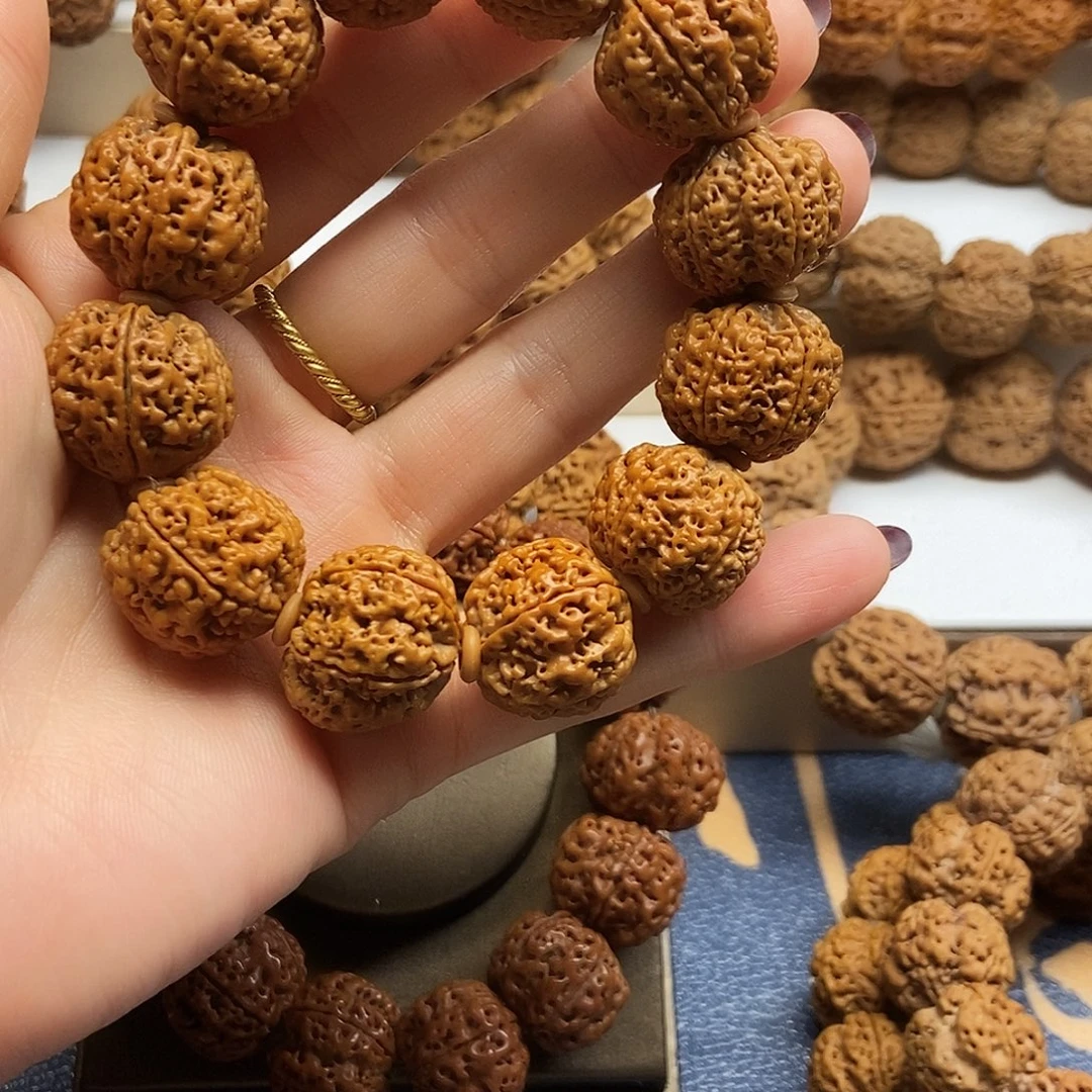 吊坠金刚菩提蜂窝♣️