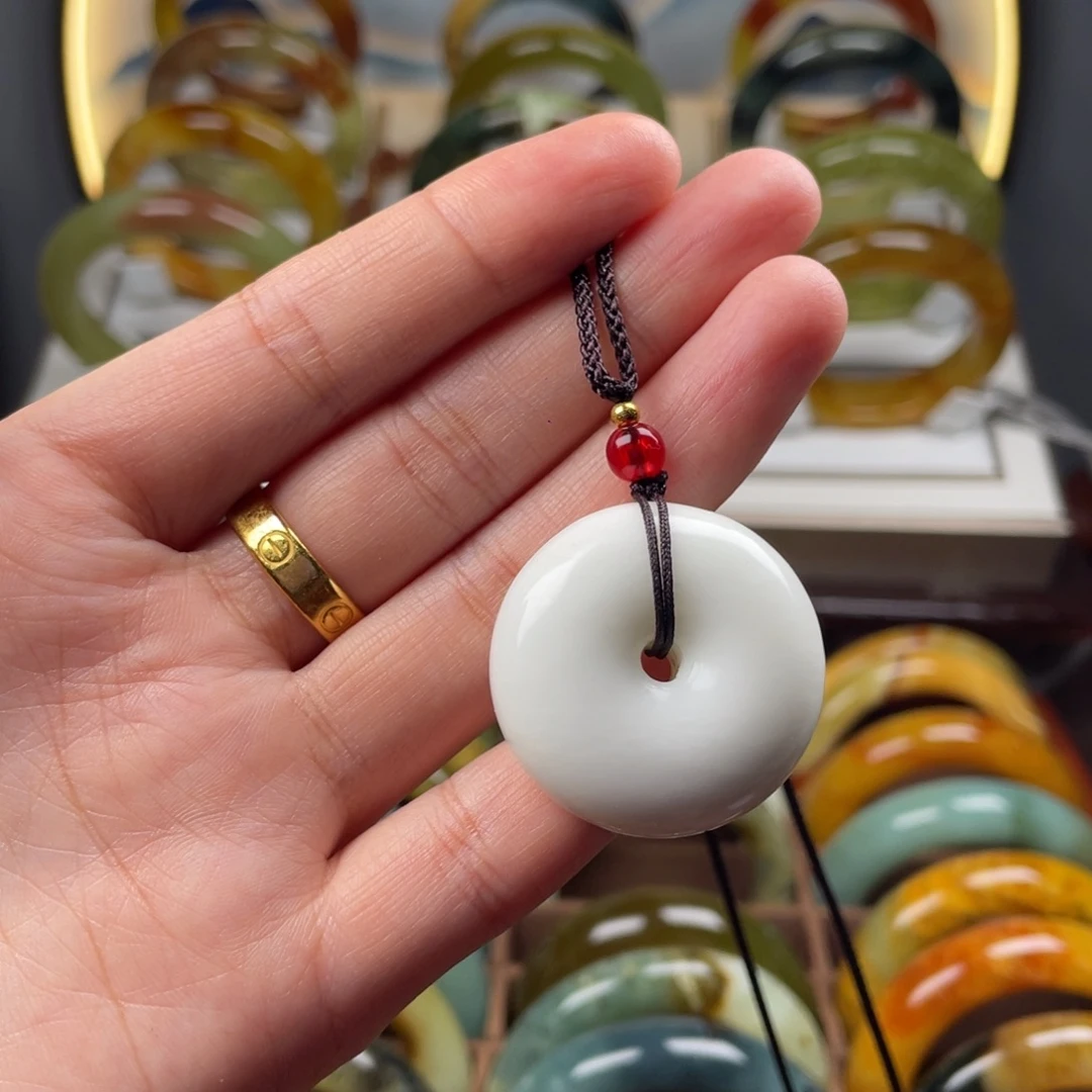 幸***！蛇纹石玉未镶嵌手镯