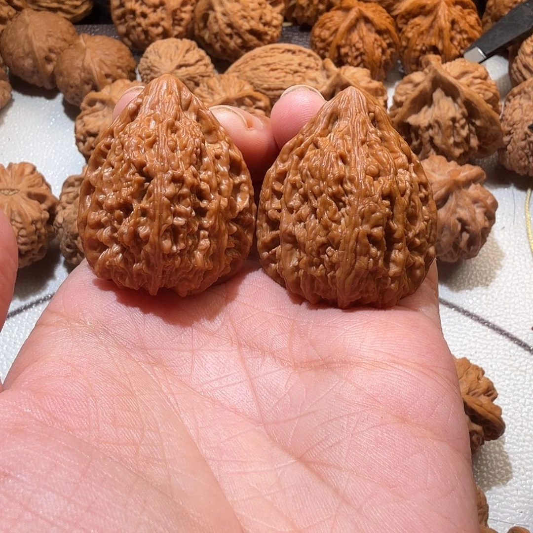 文玩核桃吊坠塔尖35