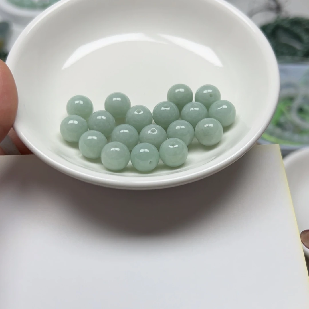 翡翠散珠鱼*?纯天然缅甸翡翠A货卡10，18颗分2单