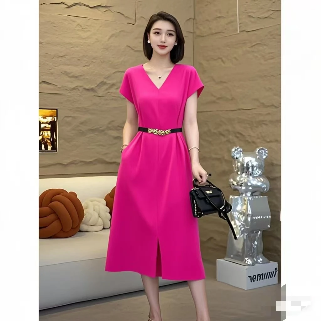 大码女装胖mm高级感玫红色连衣裙夏季薄款时尚洋气中长款小黑裙