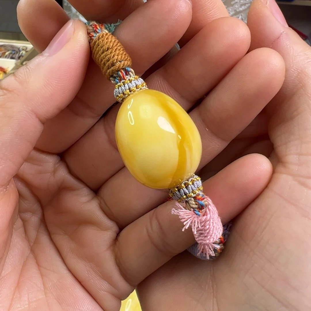 蜜蜡裸石未镶嵌蜜蜡