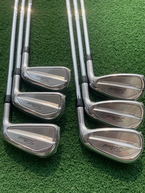 高尔夫铁杆组 T200 5-P