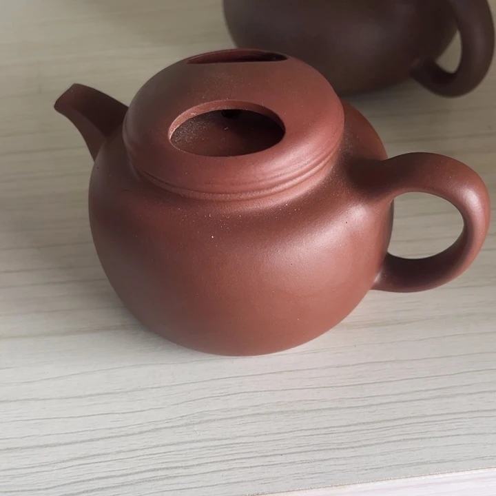 紫砂茶壶欢***豆红皮龙牛盖莲子