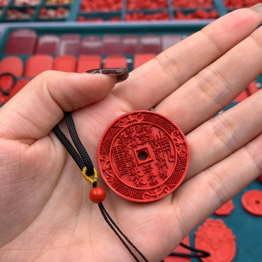 天然辰砂花钱吊坠