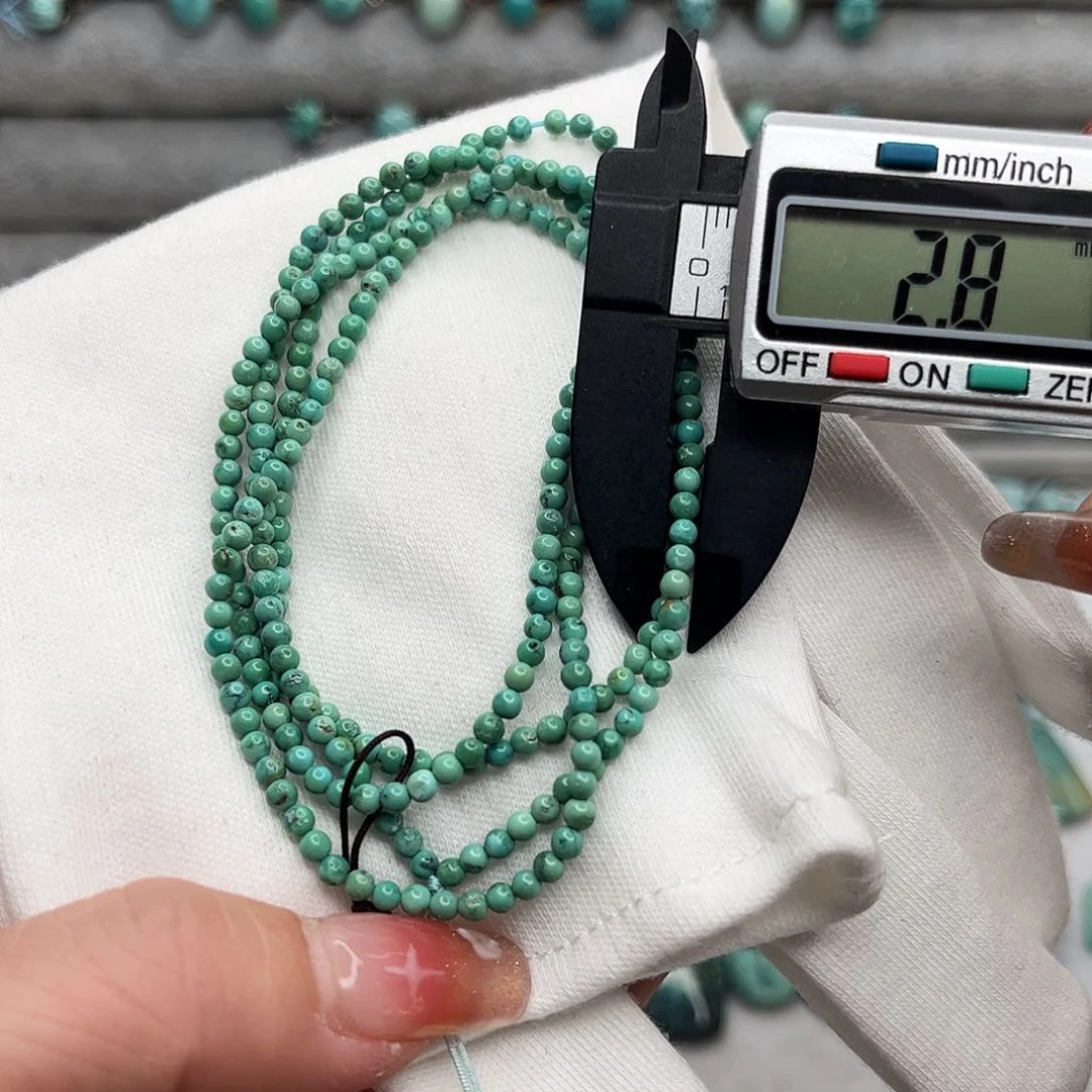 绿松石绿松石未镶嵌