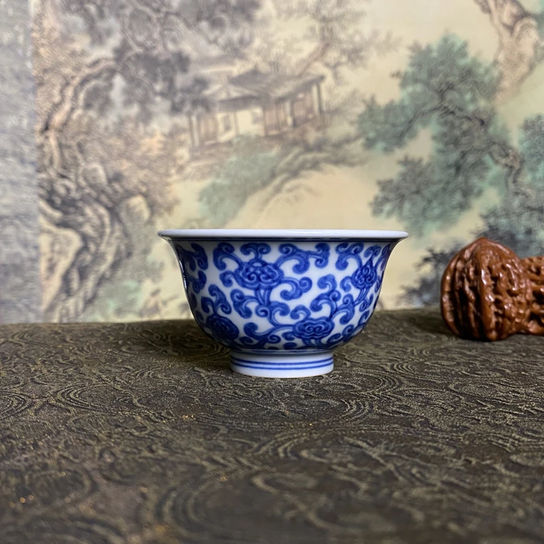 仿明缠枝灵芝纹小压手杯青成弘器
