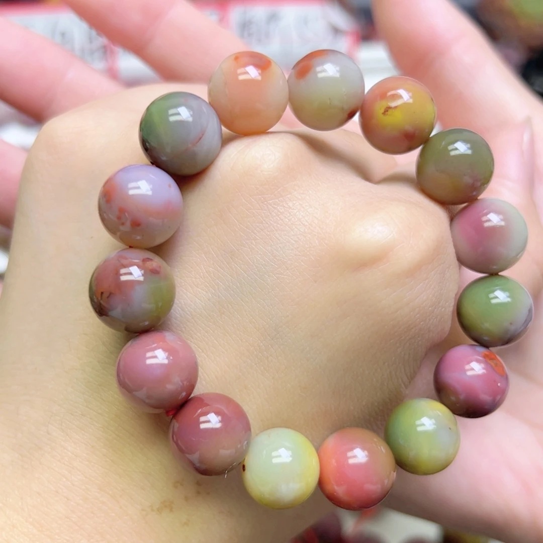 蕾****玛瑙/玉髓未镶嵌手串手串