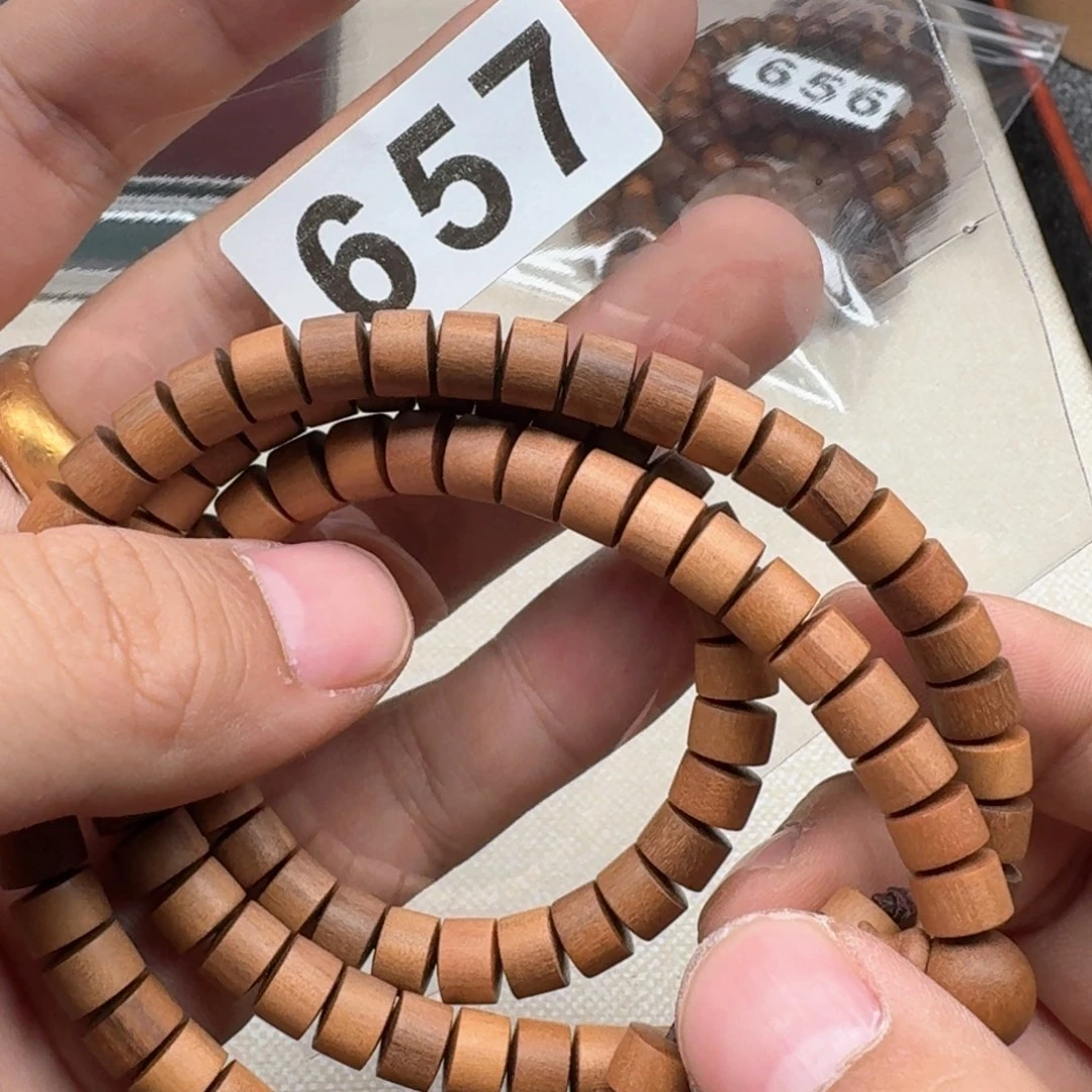 檀香木手串/手链印度老山5.8×7.8