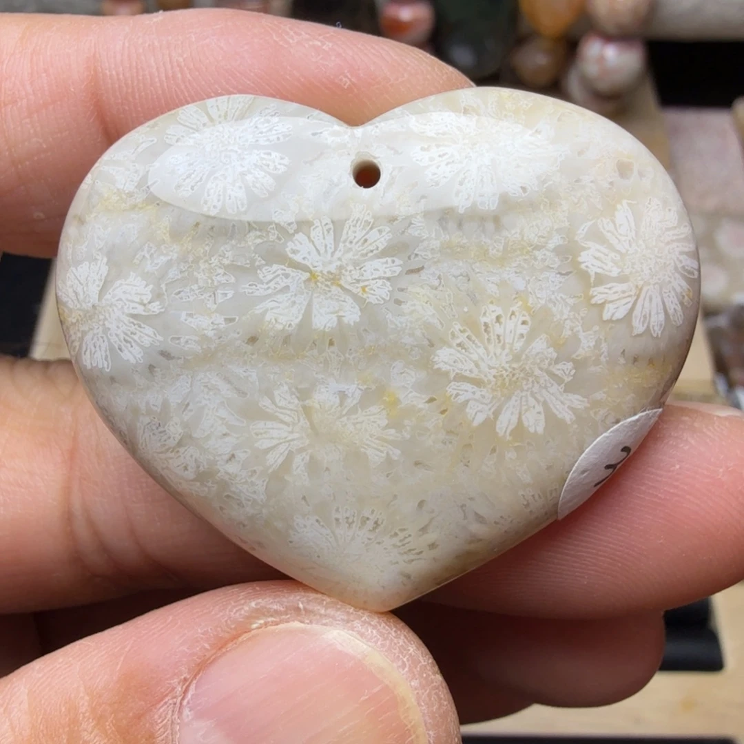 硅化玉未镶嵌纯天然色有机玉石保真色