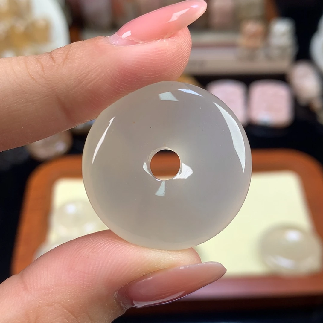 【闪购商品】硅化珊瑚（珊瑚玉）未镶嵌颈饰1号开播福利