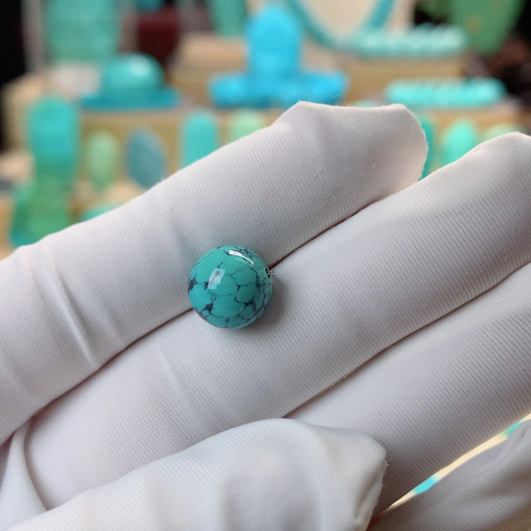 绿松石未镶嵌挂件