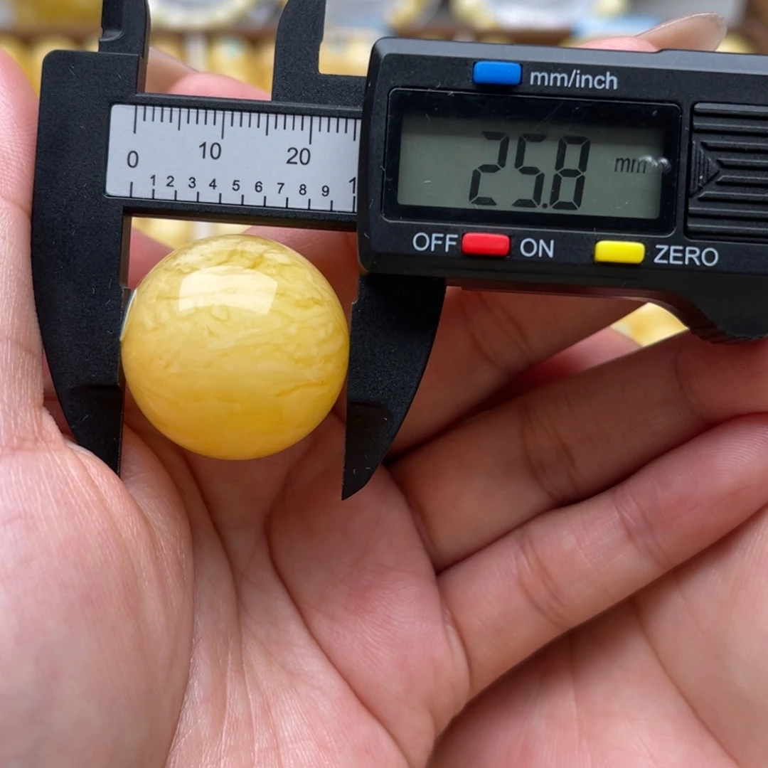 琥珀未镶嵌裸石蜜蜡圆珠笑