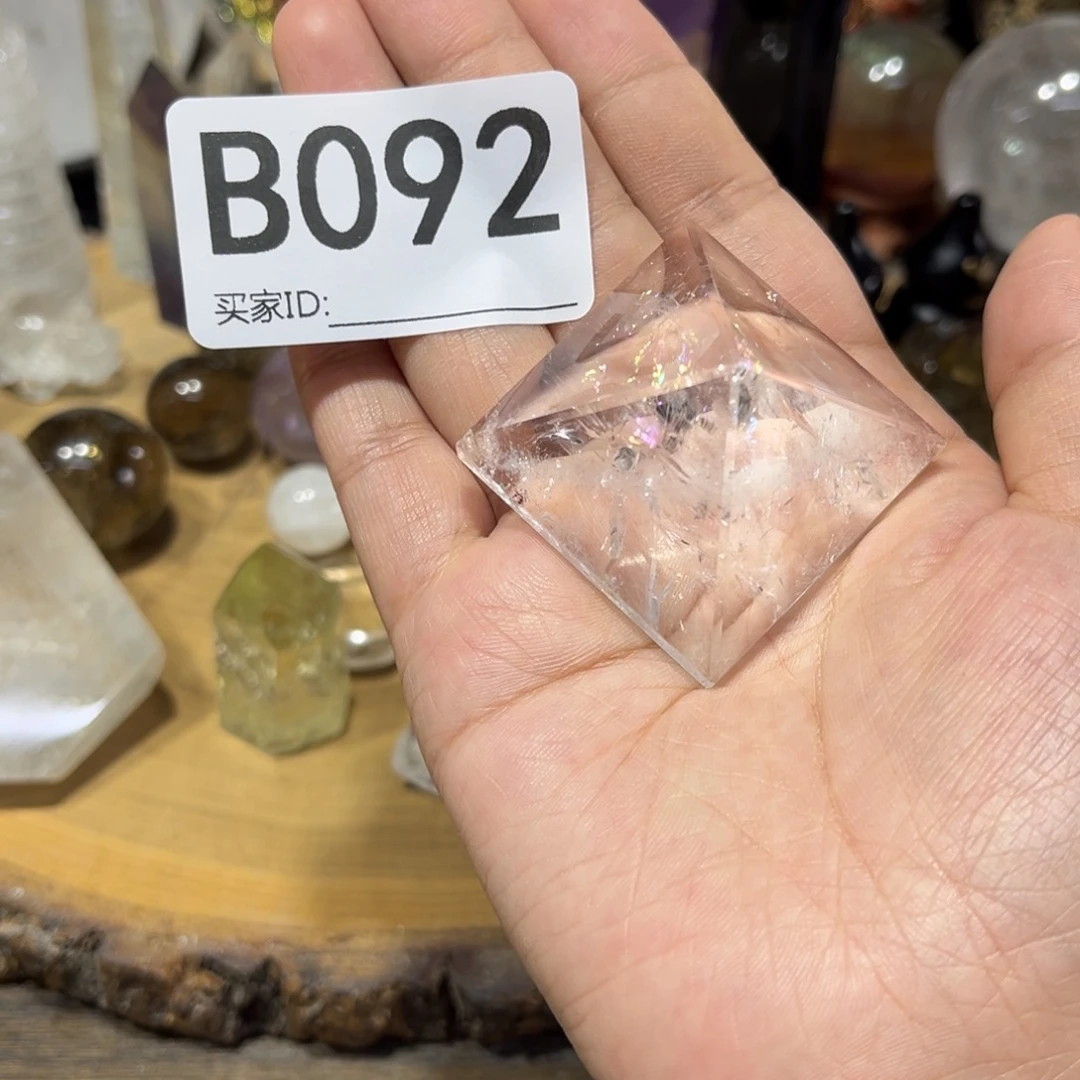 水晶珠宝半成品未镶嵌多样性发其一微瑕