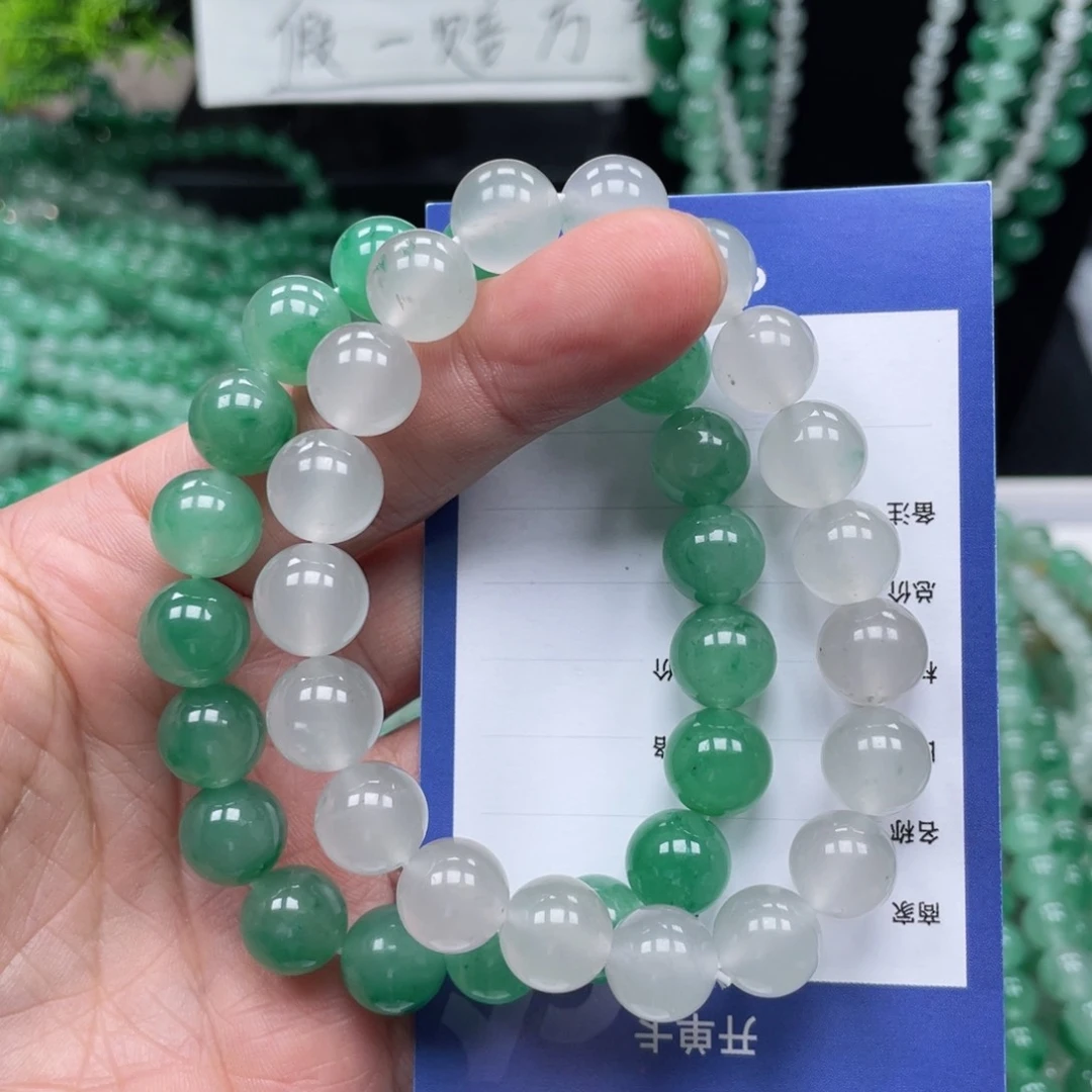 未镶嵌手链石英质玉（非洲翠）