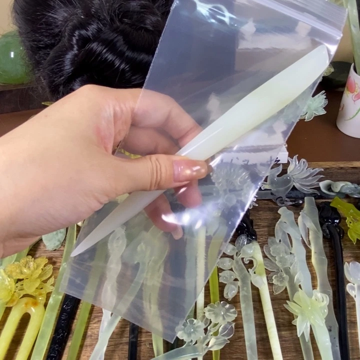 流***～蛇纹石玉未镶嵌发饰