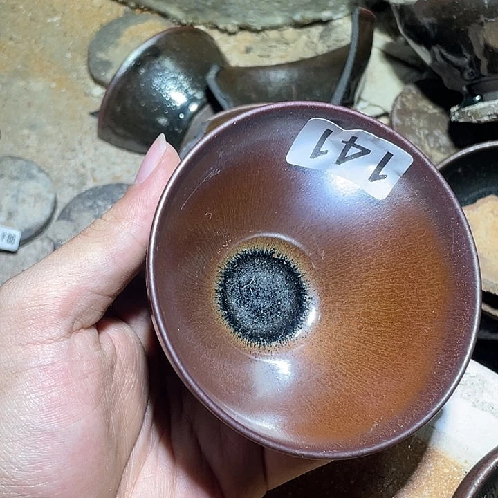 壹***茶摆件提出建议去找工作也很