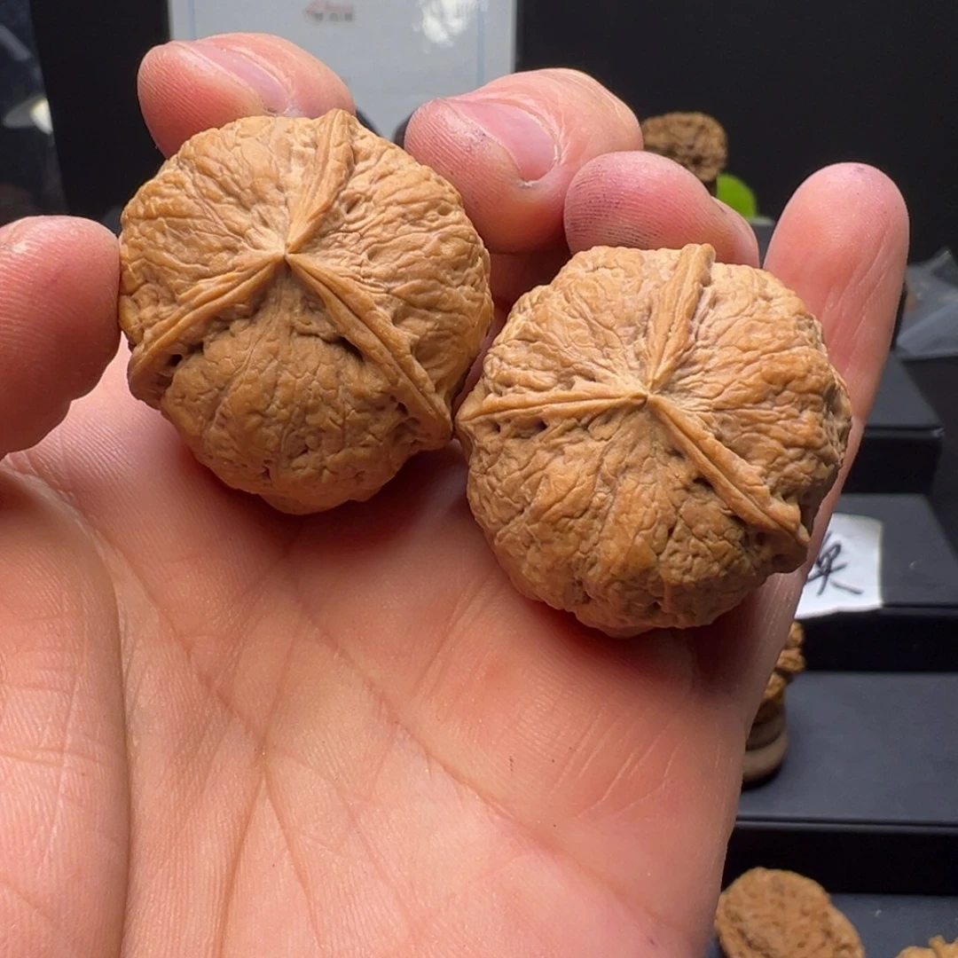吊坠文玩核桃金玉白菜三棱