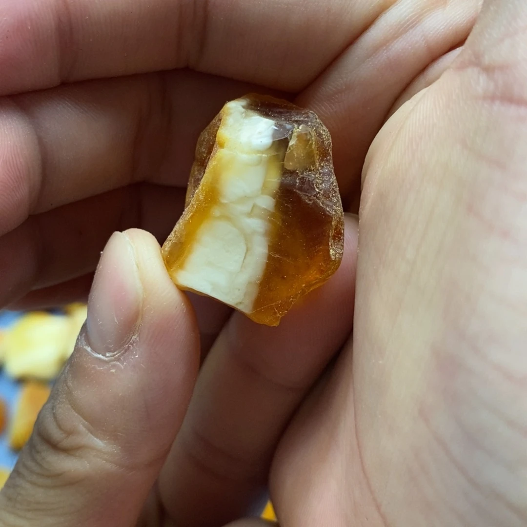 未镶嵌定制琥珀传世琥珀蜜蜡定制