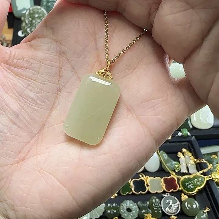 吊坠(赠链)银S925镶嵌和田玉?****