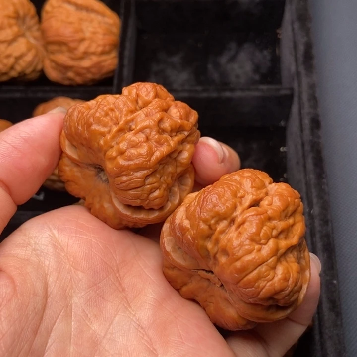 文玩核桃吊坠秦岭核桃