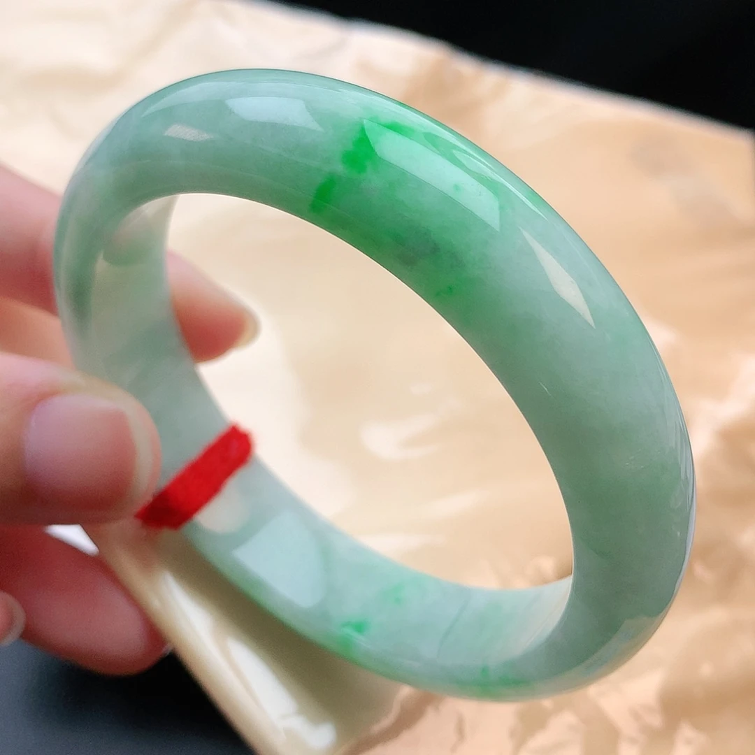 翡翠手镯未镶嵌56圈口882539