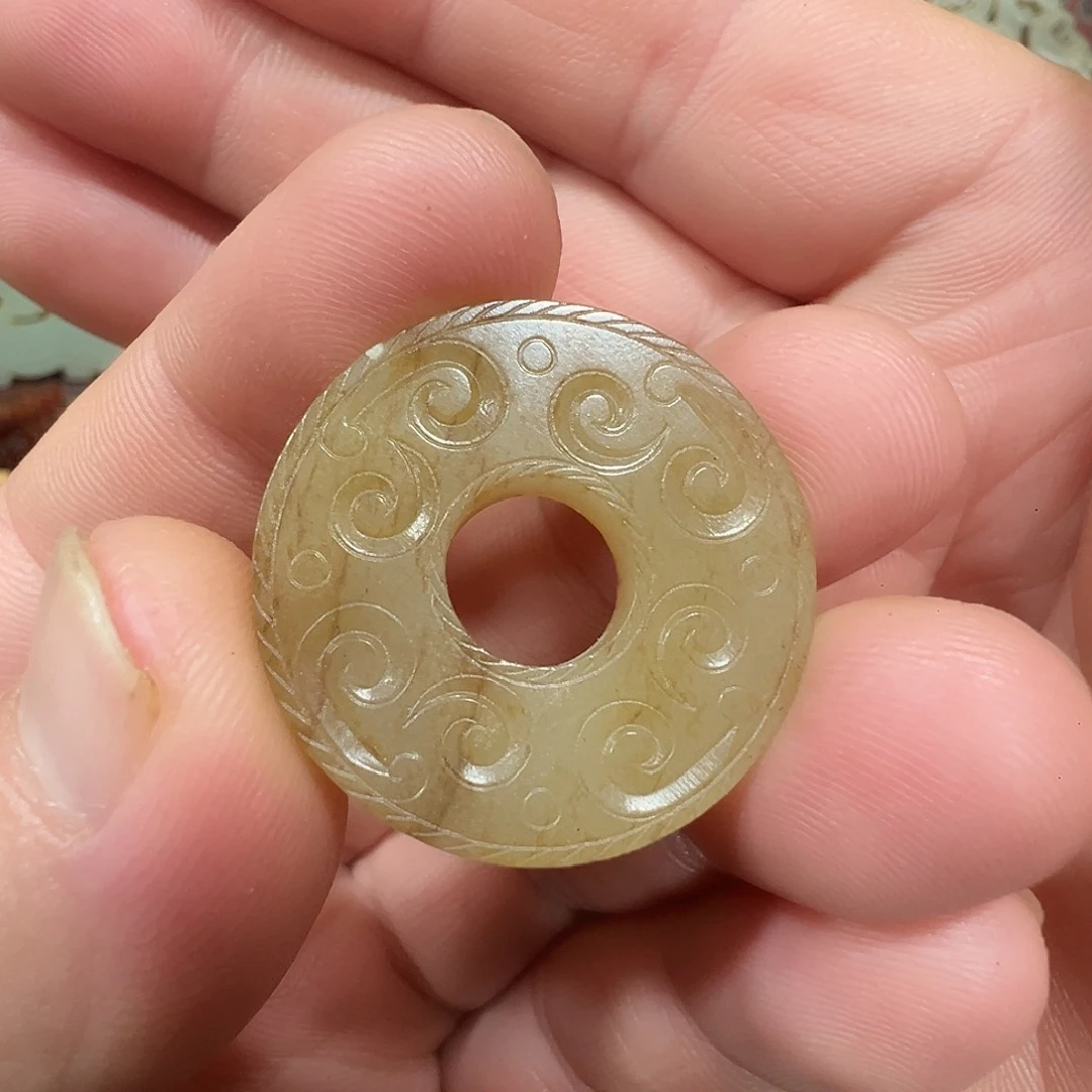 和田玉（糖玉）未镶嵌挂件