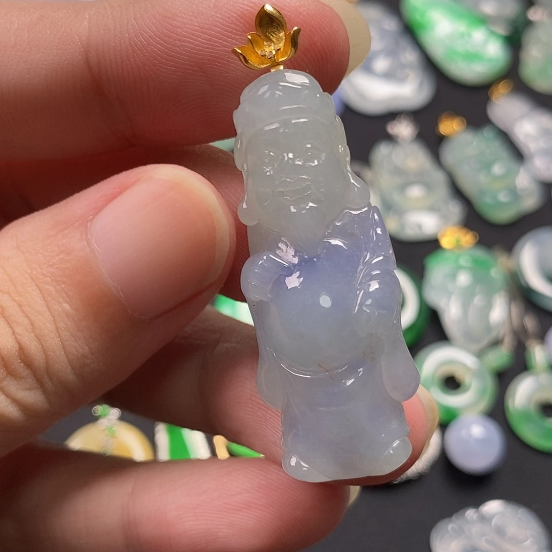 翡翠18K金镶嵌颈饰翡翠