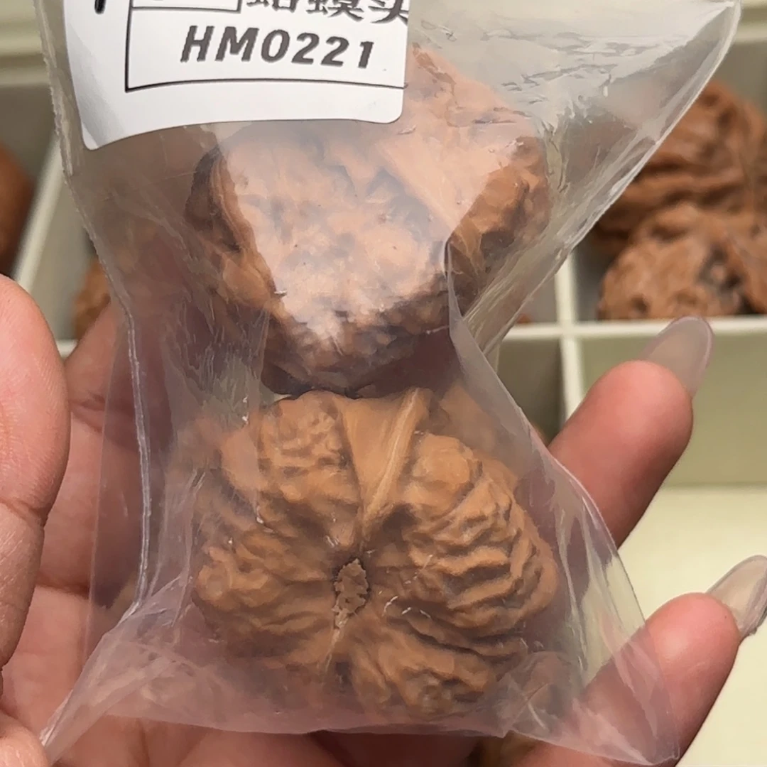 北****文玩核桃吊坠0221