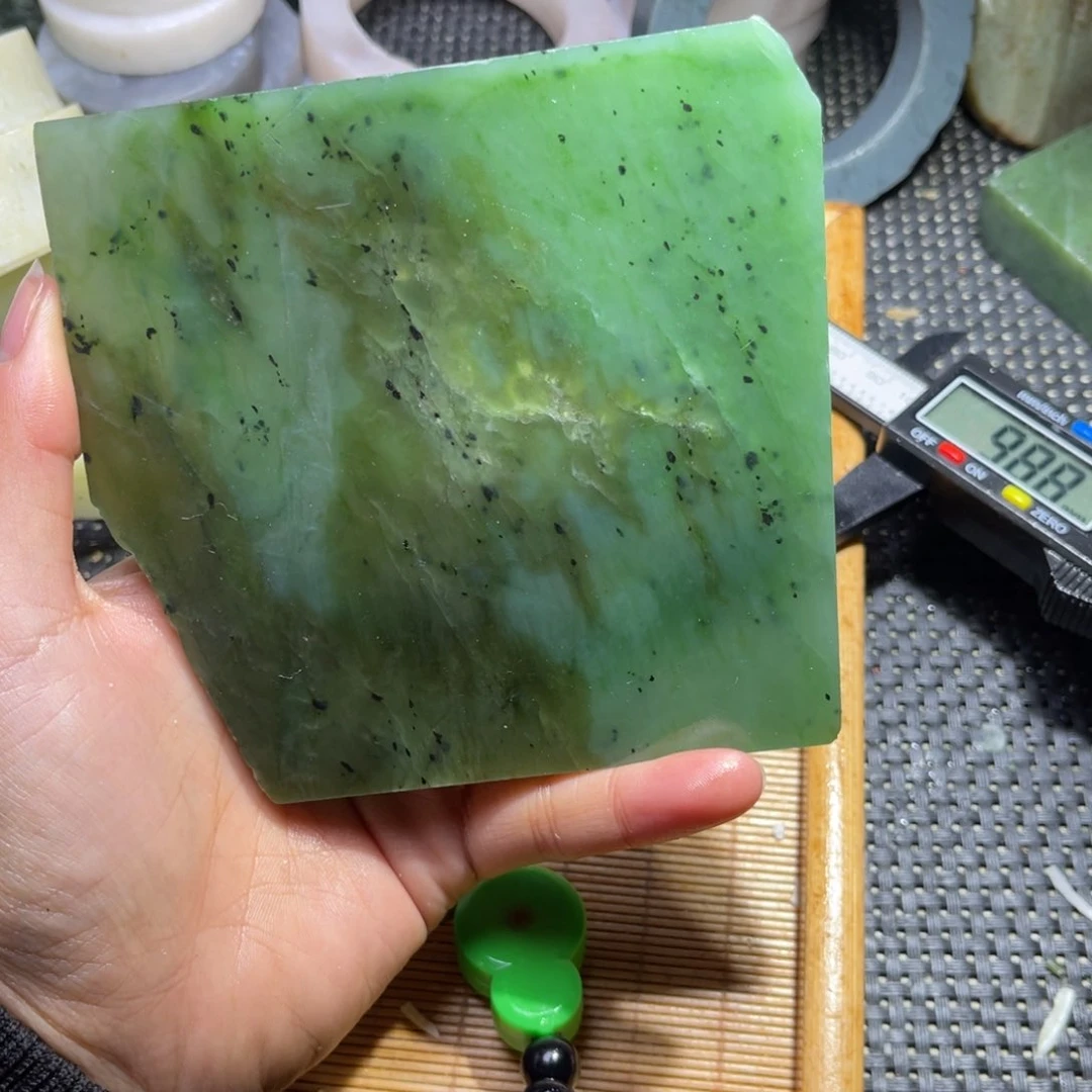 未镶嵌和田玉车挂