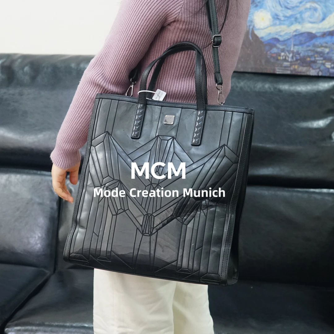 95新 MCM 黑色单肩包/NE02412037/2037
