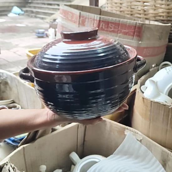 库存微瑕铁红釉砂锅中