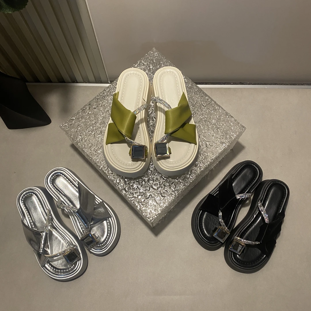 【现现】夏季时尚新款水钻新中式百搭气质设计款外穿舒适拖鞋-5CM