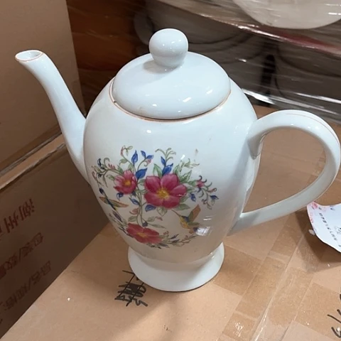 微瑕，不能明火，冷水壶有缺瓷