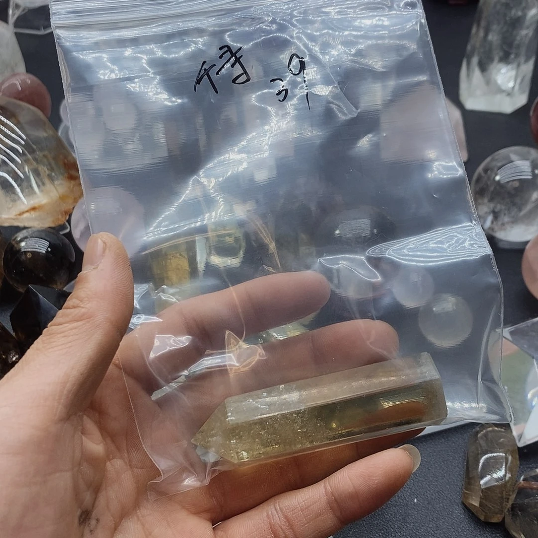 水晶黄水晶柱子未镶嵌