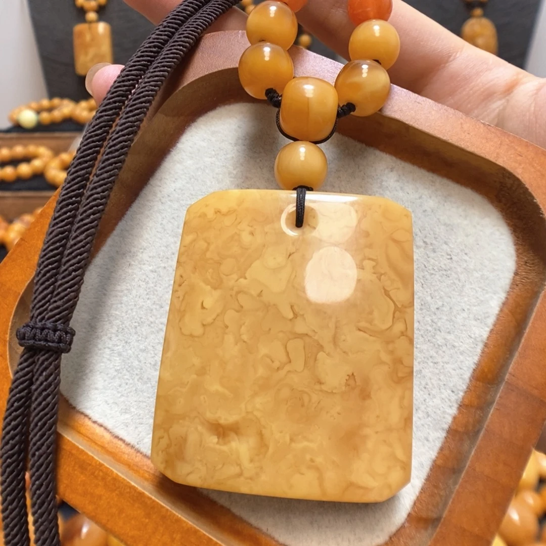 蜜蜡颈饰未镶嵌蜜蜡