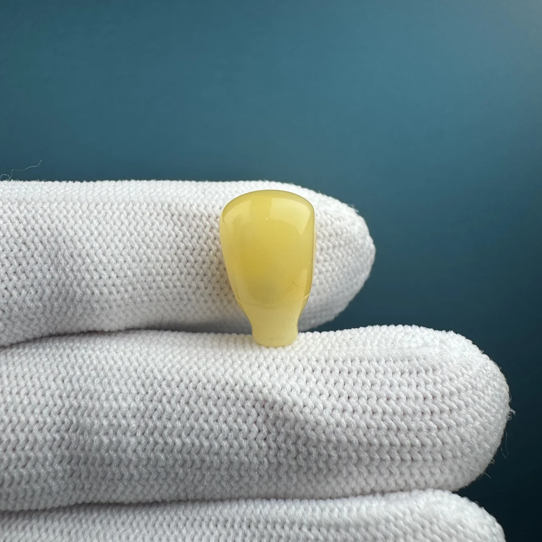 Z5351天然蜜蜡三通9.3*15.7mm支持复检假一罚十