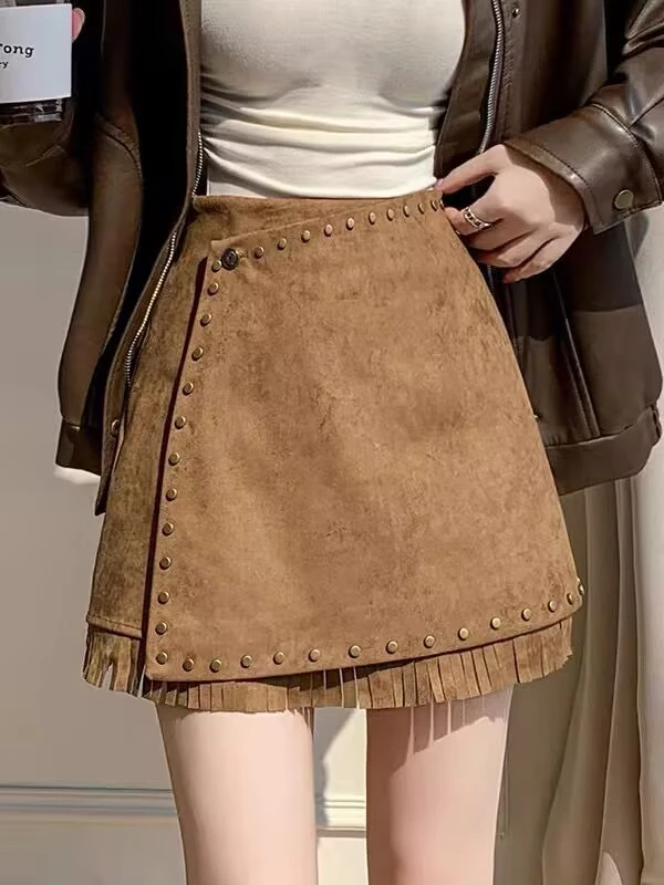 高级感棕色半身裙女2025秋冬新款鹿皮绒A字裙设计感复古时尚短裙