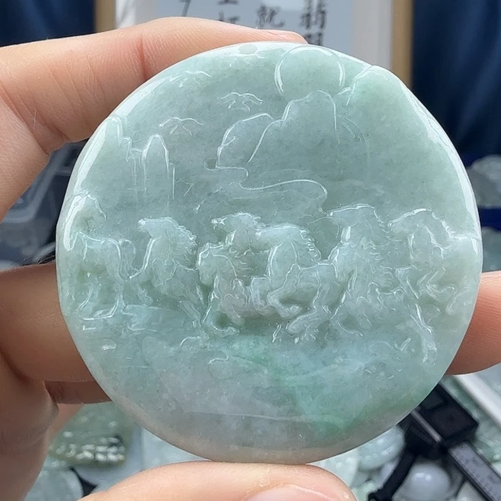 翡翠未镶嵌颈饰翡翠